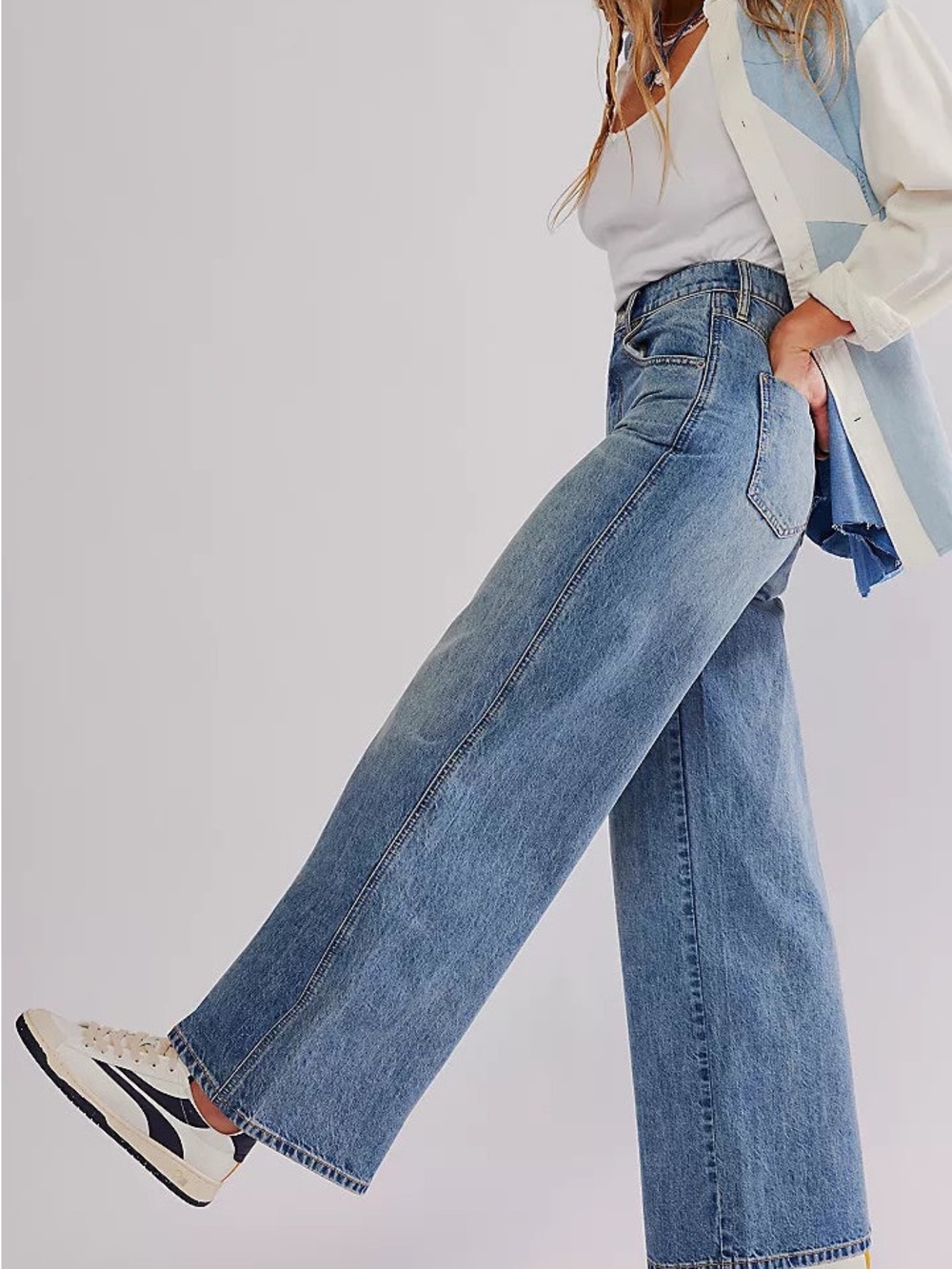 We The Free High-Rise Wide Leg Jeans - Light Blue Wash - Picture 10 of 12
